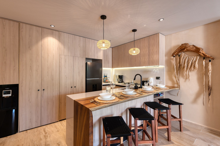 Private kitchen 4, Corasol Modern Apt with Terrace, Cozumel
