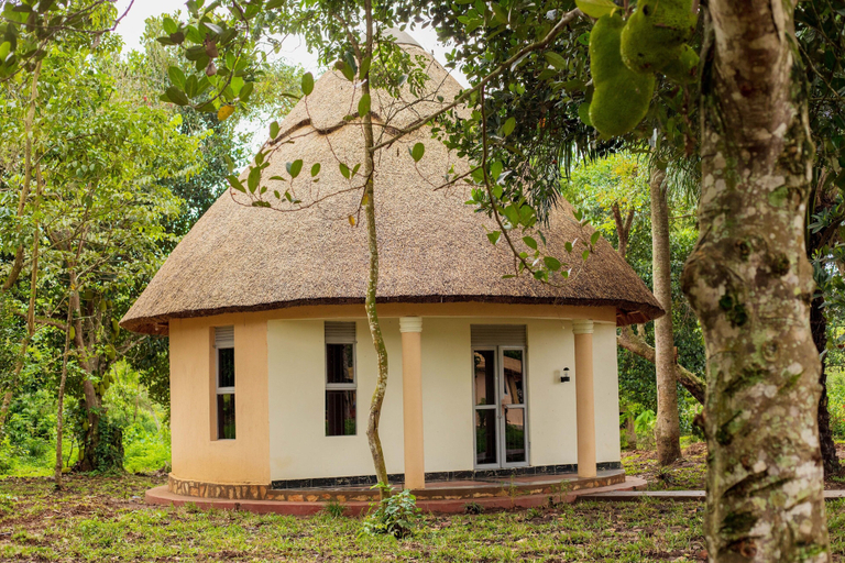 Front of property, Gray Hideaway Resort, Buikwe