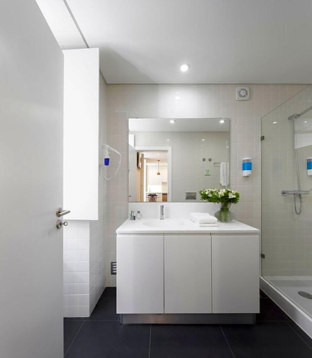 Bathroom 3, LSA Bairro Alto by Numa, Lisbon