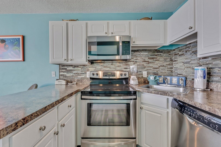 Private kitchen 3, 1005 USS Peterhoff 1 Bedroom Condo, New Hanover