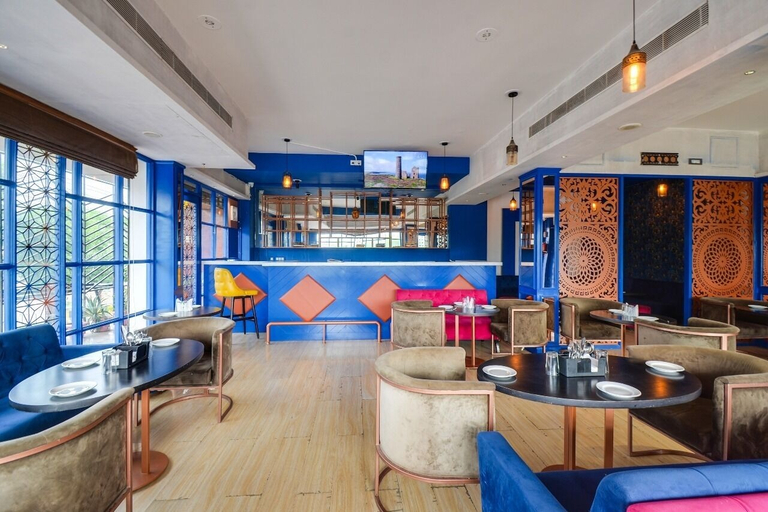 Restaurant 5, Hotel Maanvad Garh by Keshav Residency, Udaipur
