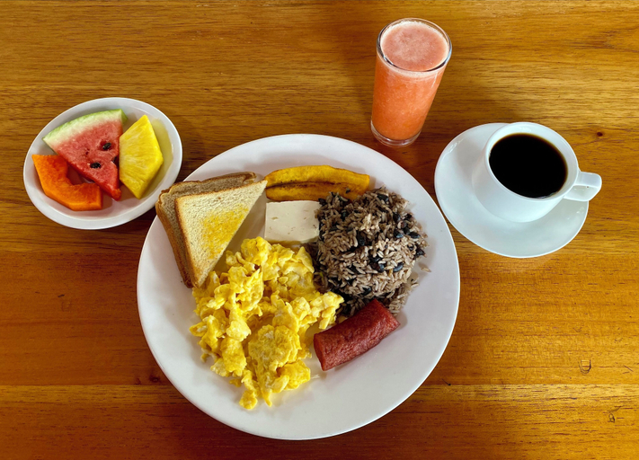 Breakfast meal, Quirá Hideaway, San Ramón