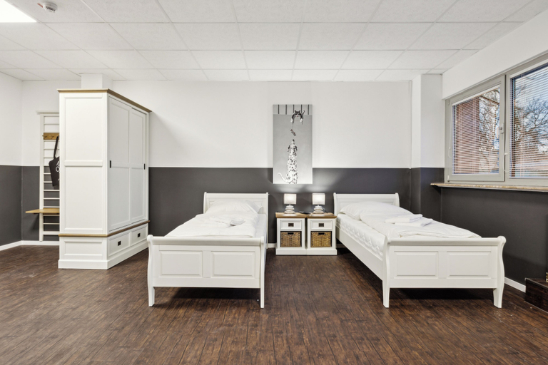 Room 2, HanseStay Wandsbek, Hamburg