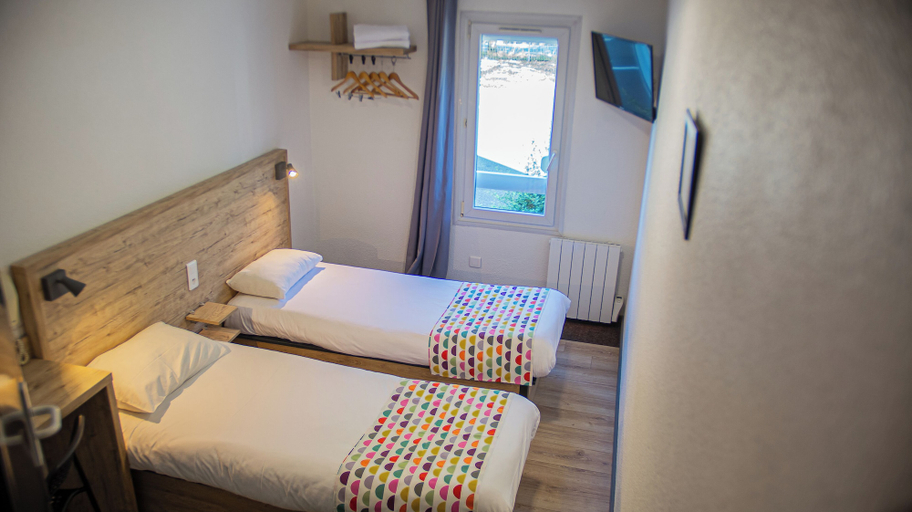 Bedroom 4, My hotel Bordeaux, Gironde