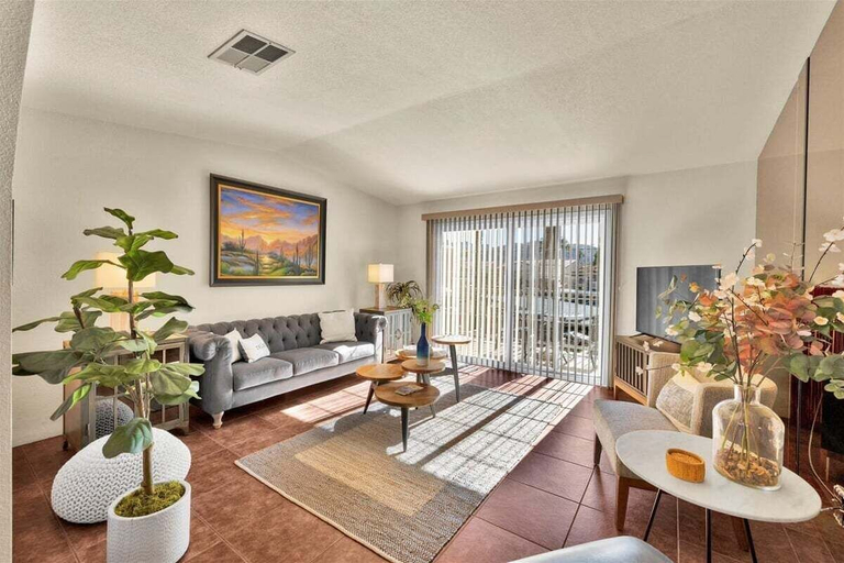 Living area 3, Sunset Vista Retreat, Riverside