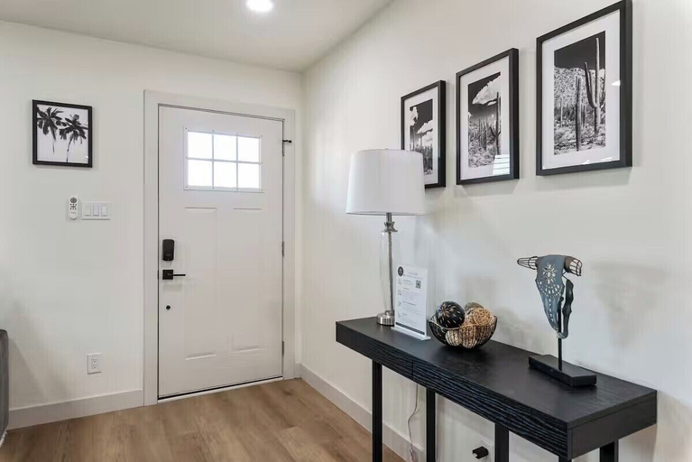 Interior 2, Desert Dream- Retreat with Heated Pool, Maricopa