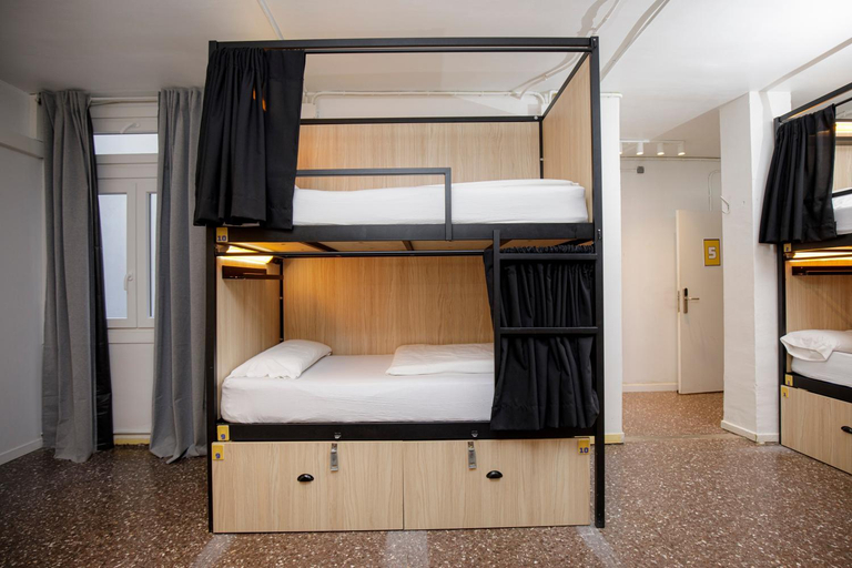 Bedroom 2, Onefam Les Corts, Barcelona