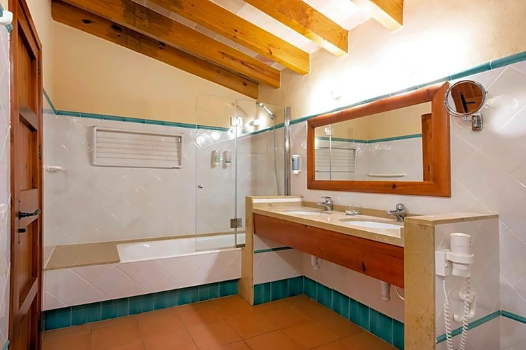 Bathroom 4, Finca Son Roig by Valentin, Baleares