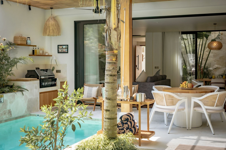 Others 2, Casa Mira Uluwatu, Badung