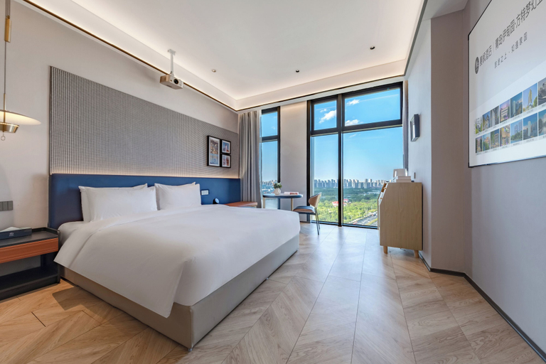 Room 5, Chenfeng Hotel, Qingdao