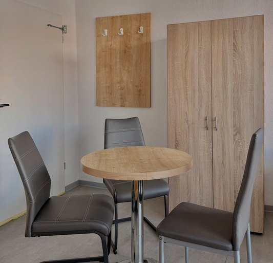 Room 4, Haus an der Brücke, München