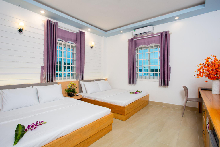 Bedroom 3, Gold Stars Hotel, Long Điền
