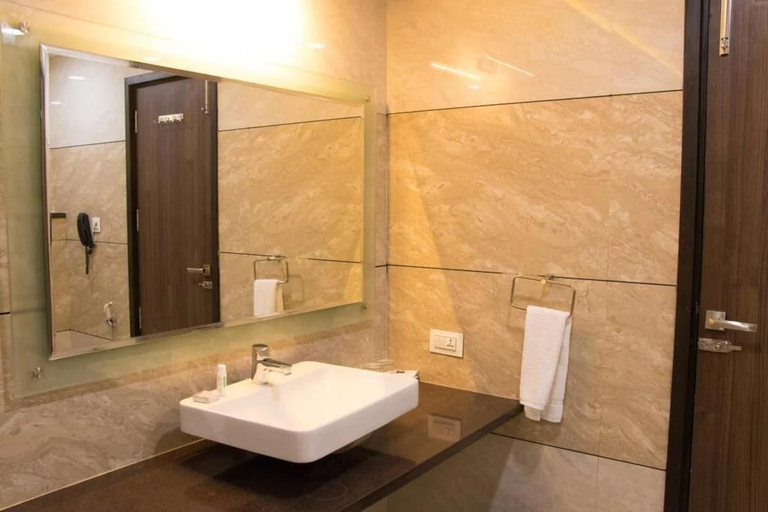 Bathroom 5, Hotel All Time Residency - Near Connaught Place New Delhi, Delhi