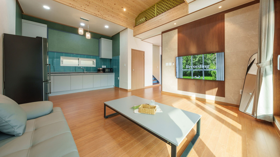 Room 5, Hongcheon Vivaldi Four Seasons Pension, Hongcheon