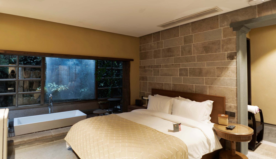 Room 2, Jinglu Lanshan Inn, Hangzhou