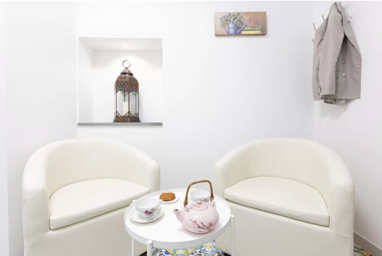 Living area 4, Brezza Marina-Authentic Sorrento Flat By The Beach, Napoli
