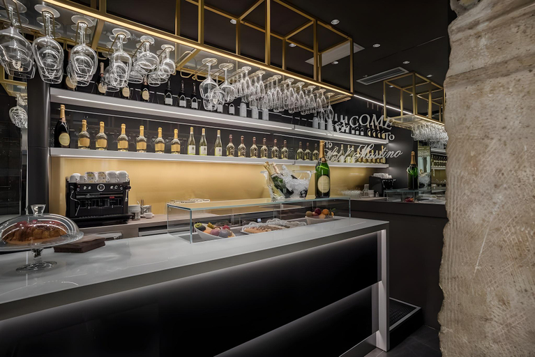 Food & Drinks 5, Hotel Mastino, Verona