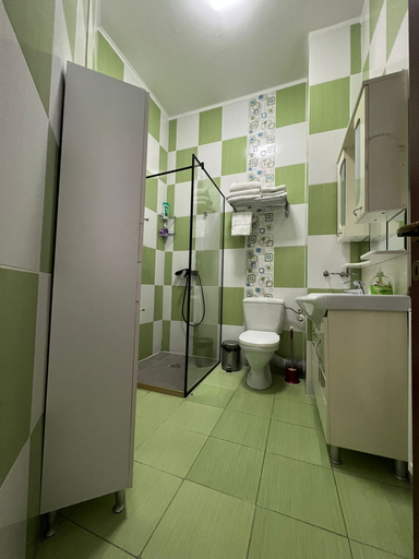 Bathroom 4, Hotel EvoZava Central, Municipiul Bucuresti