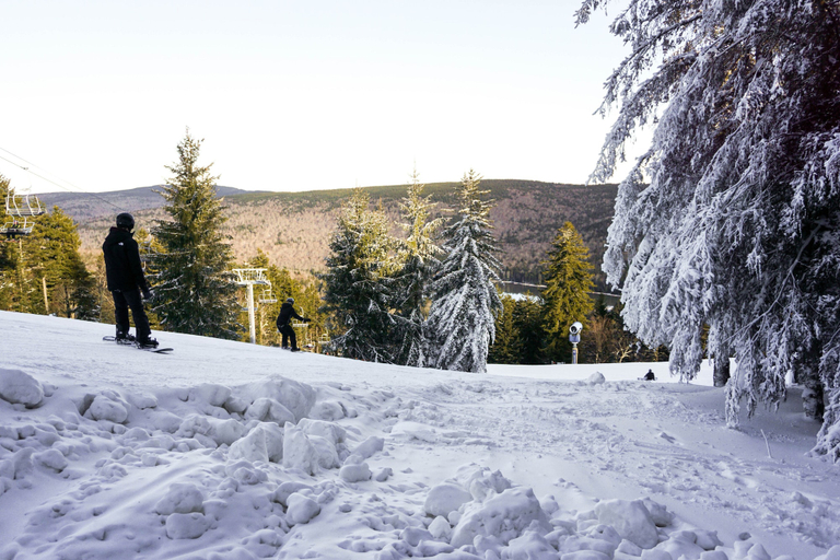 Snow and ski sports 2, Powder Monkey 4: 2 Bedrooms Plus Sleeping Loft, 2 Full Baths: Slope Side, Pocahontas