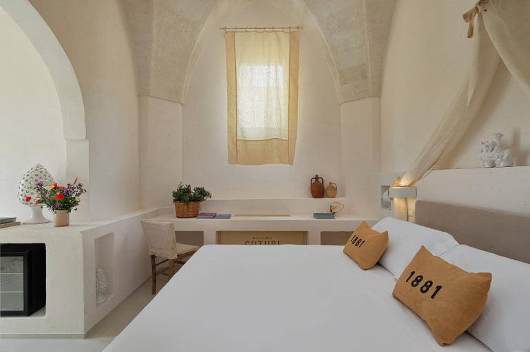 Bedroom 3, Masseria Cuturi, Taranto