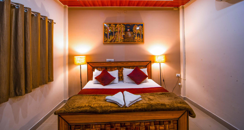 Bedroom 2, Hotel Jungle Palace, Umaria