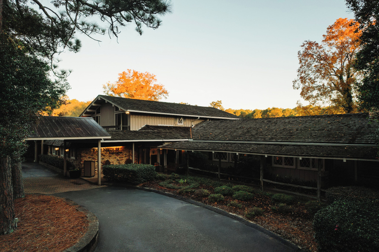 Primary image, Pine Needles Lodge & Golf Club, Moore