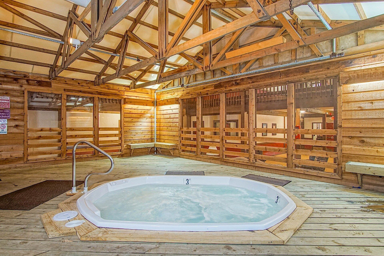 Sport & Beauty 5, 2 Br: Snowcrest 314b: Indoor Hot Tubs Game Room Easy Slope Access, Pocahontas