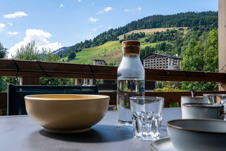 3, 1BDR/4P apartment with balcony and parking- Megève, Haute-Savoie