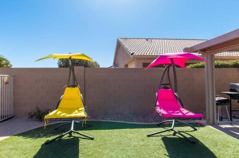 Property grounds 2, Casa Alessia 4br Home & Heated Pool 4 Bedroom Home, Pinal
