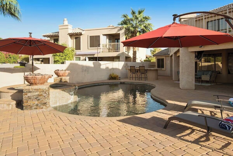 Pool 2, Spectacular Lake House Retreat, Maricopa