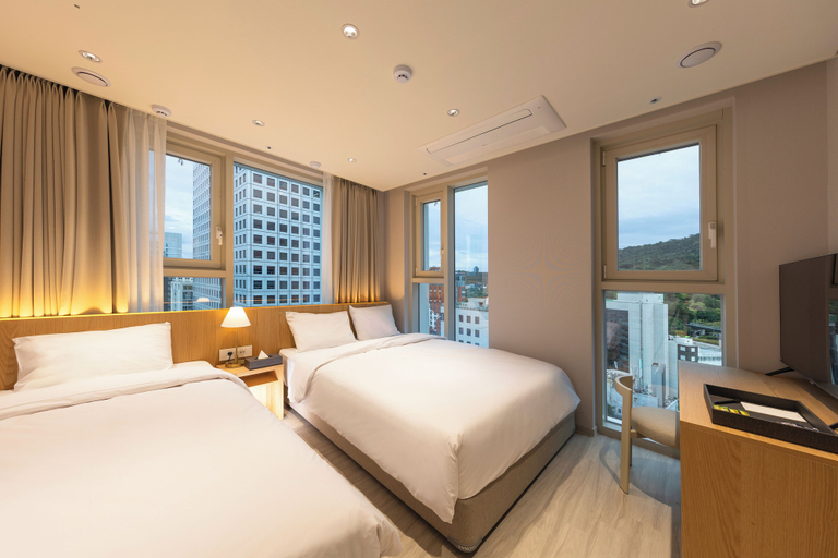 Room 2, SL Hotel Myeongdong, Jung