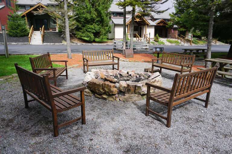 Terrace/patio, Tree Top 27 Mountaineer 3 Br Condo Slope Side, Pocahontas