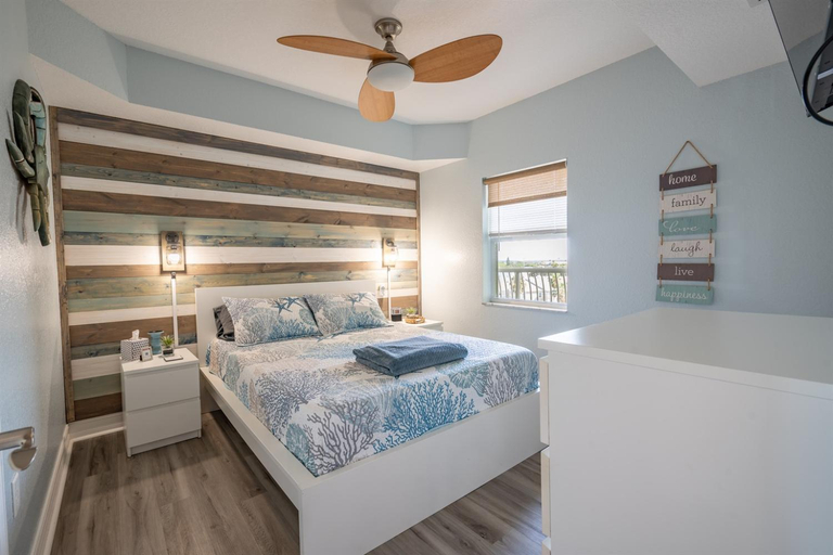 Bedroom 3, Slow M'Ocean Penthouse - Treasure Island, FL, Pinellas