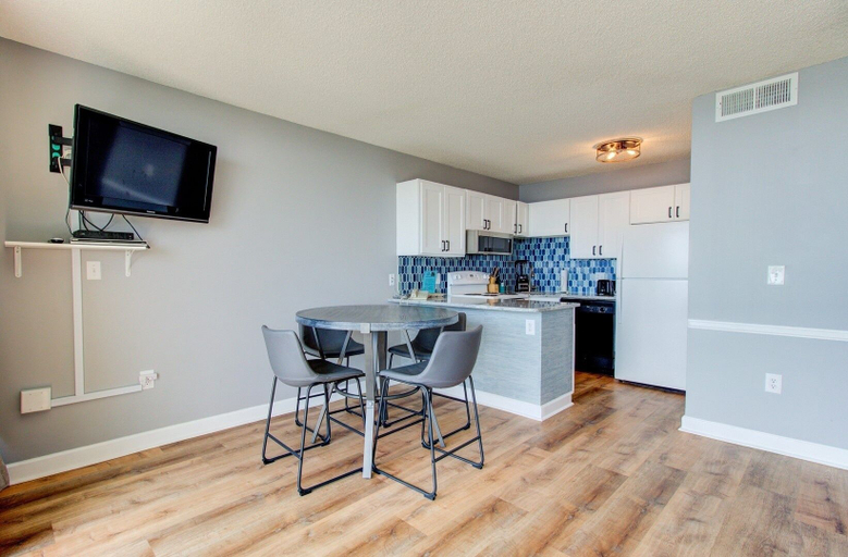 Private kitchen 2, 0309 The Blue Depth by Atlantic Towers, New Hanover