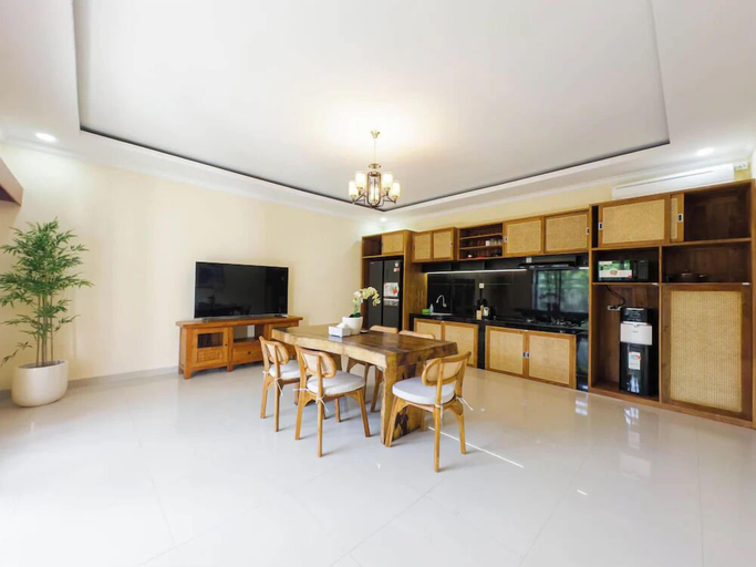 Private kitchenette, Adi Merta Villas, Gianyar
