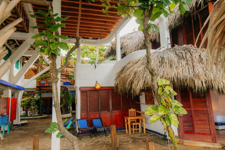 Food & Drinks, Bambu Ecocabanas, Dist. Pochutla