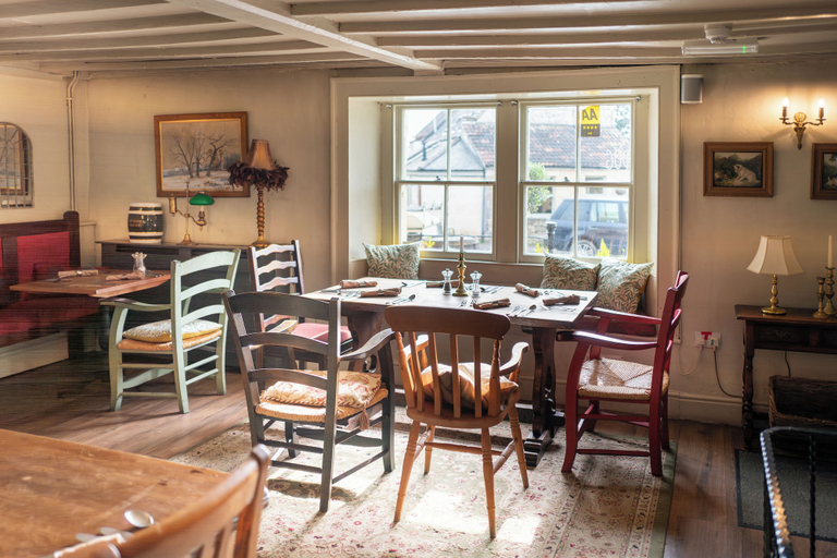 Food & Drinks 4, The George at Woolley, Wiltshire