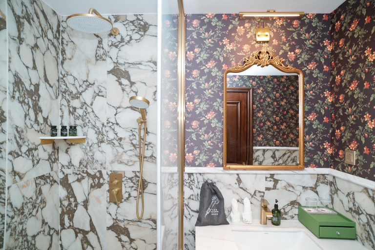 Bathroom 3, Manzhouli Friendship Hotel, Hulunbuir