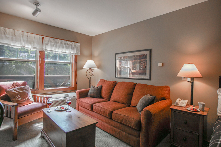 Living area 4, Rimfire 258 Studio - Access to Slope Cozy One Bed and Sofa Sleeper, Pocahontas