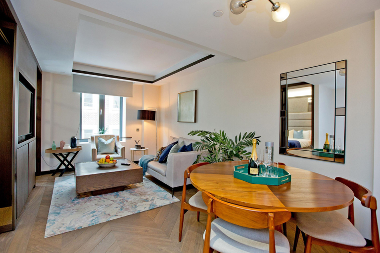 Others 5, 1-bed Executive Apt 102, London