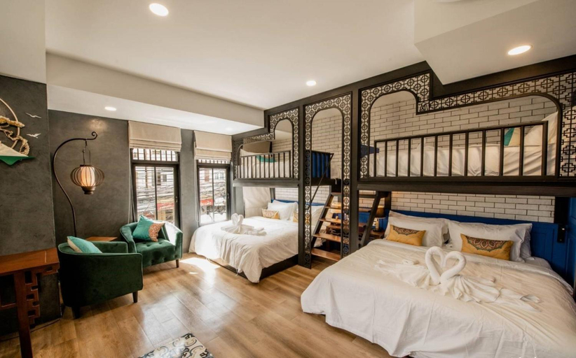 Bedroom 3, Lynlan Hostel and Cafe, Hat Yai