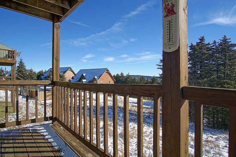 View from room 5, Powderidge 73 Cozy 2 Br Condo Slope Side, Pocahontas