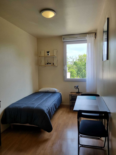 Room 2, Résidence hôtelière ERASMUS, Hauts-de-Seine