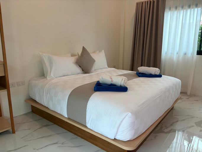 Bedroom 3, Pinky Bungalows Resort, Ko Lanta
