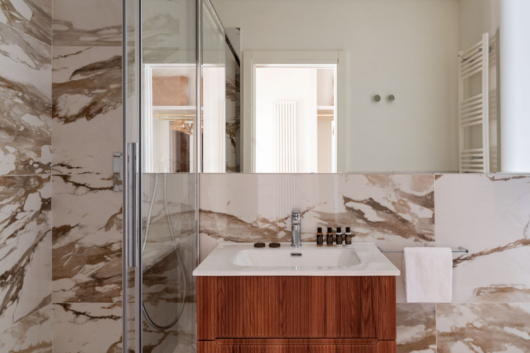 Bathroom 5, Cavalieri Palace Roma, Rome