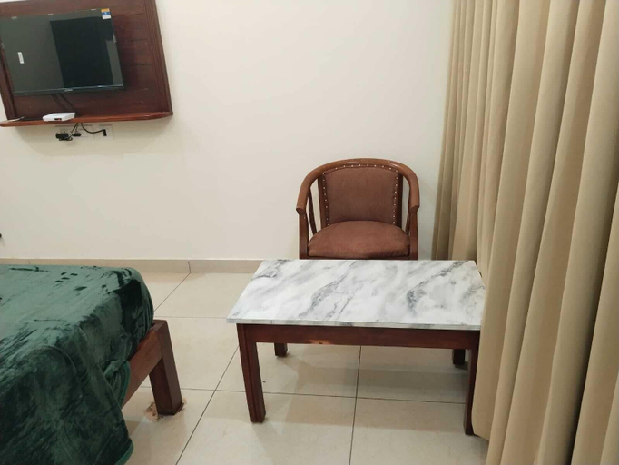 Room 4, Prestige Palace, Dharwad