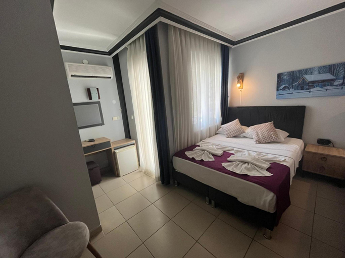 Bedroom 3, Hotel Lunay, Antalya