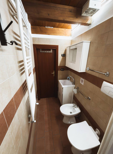 Bathroom 3, B&B Barone, Potenza