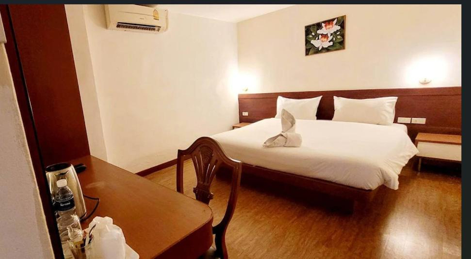 Bedroom 1, Neptuna Kata Hotel, Phuket Island