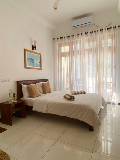 Bedroom 2, Surf'n Lanka - Surf School, Weligama
